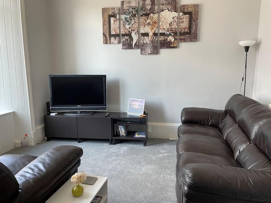 Apartament 5 Minutes From Loch Lomond - Newly Renovated Ground Floor 1-Bed Flat Bonhill Zewnętrze zdjęcie
