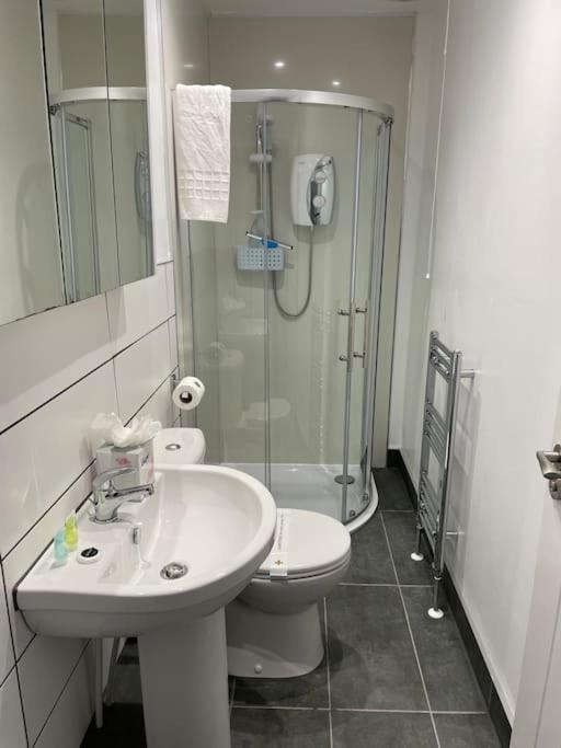 Apartament 5 Minutes From Loch Lomond - Newly Renovated Ground Floor 1-Bed Flat Bonhill Zewnętrze zdjęcie